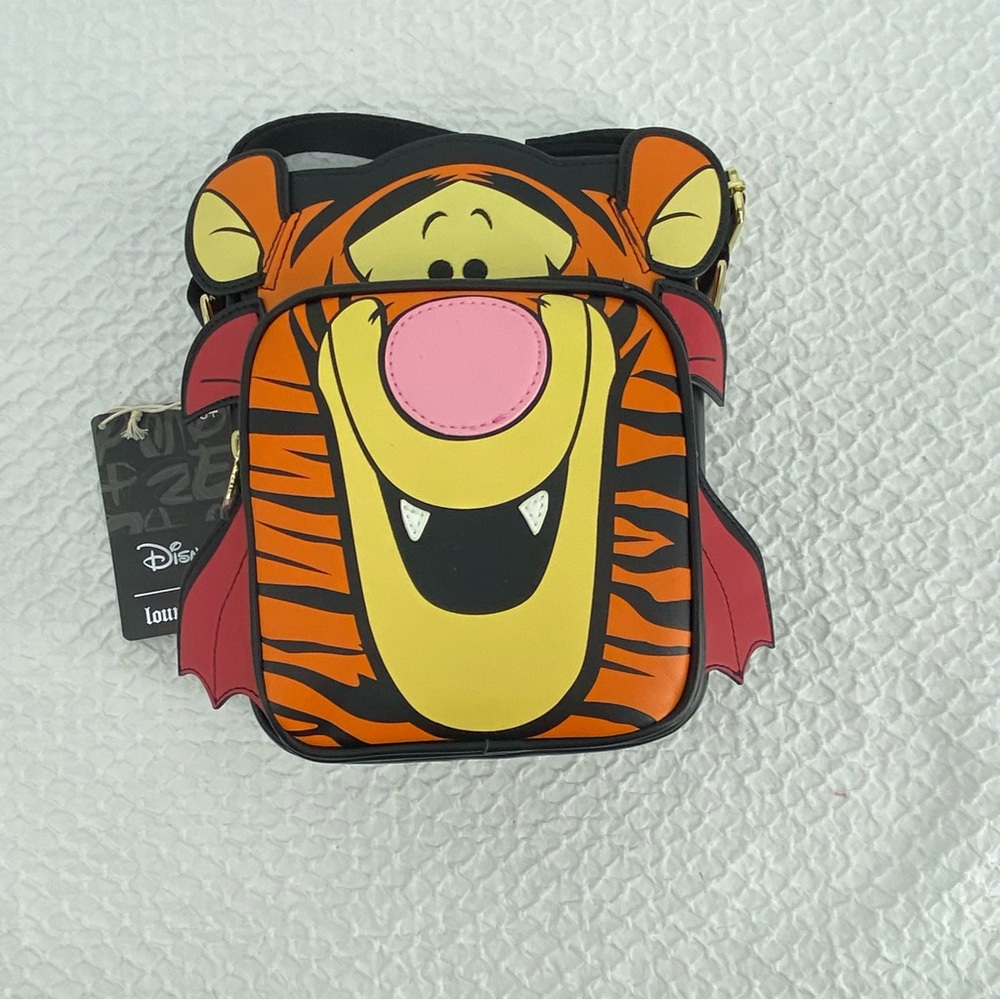 Loungefly Disney Winnie the Pooh Tigger Vampire Cosplay Passport Bag NWT